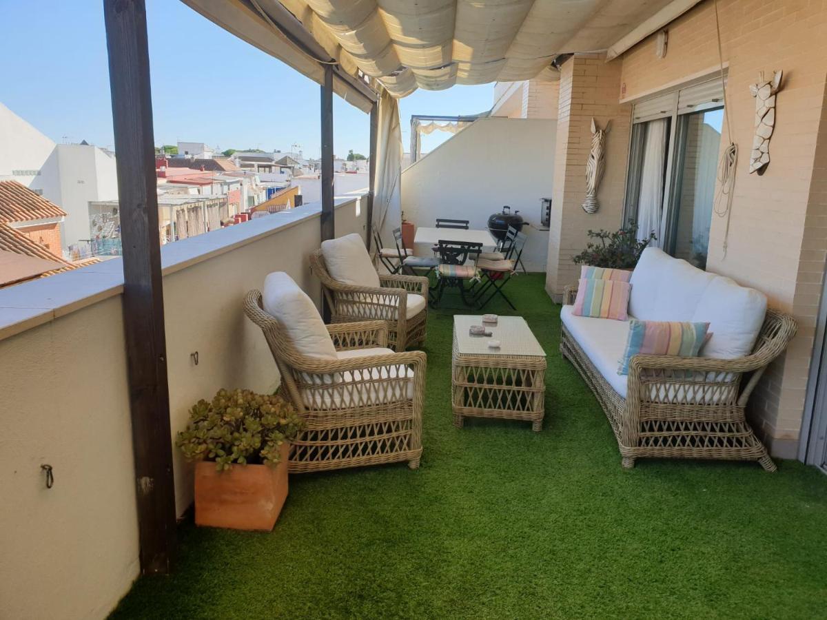 Atico Con Vistas A La Ria De Punta Umbria Apartment Luaran gambar